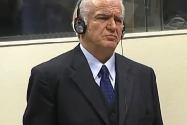 Preminuo general Pavle Strugar