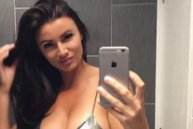 ZBOG NJE SVI ČEKAJU KRAJ UTAKMICE: Ona je NAJSE*SI sportska voditeljka