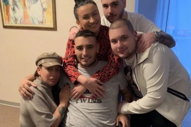 Darko Lazić u Areni 8. marta: Iz bolnice otkrio da peva sa Đanijem!