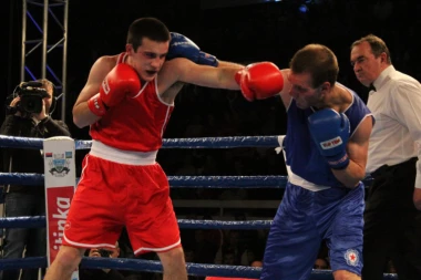 Boks se vratio na velika vrata u Srbiju!