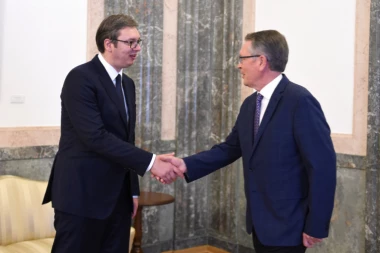 Čepurin nosi poruku Moskve: Ruski ambasador stigao u predsedništvo