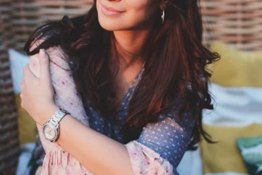 Spremna za udaju: Voditeljka obukla venčanicu!