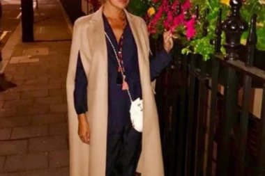 (VIDEO) Ovako Branka Nevistić čisti sneg: Brena joj poručila da dođe i kod nje da počisti!