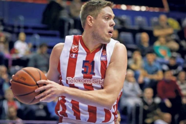 Čovek ne odustaje: Miljenik "Delija" po treći put oblači dres Zvezde!