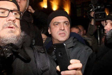 UNS: Neprihvatljive uvrede Sergeja Trifunovića novinarki Srpskog telegrafa Ivani Žigić