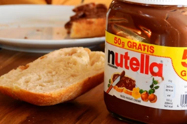 U ITALIJI VLADA "SLATKI" RAT: Lešnici za Nutelu posvađali farmere!