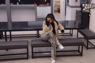 Ona je  napustila "Zadrugu": Evo u koga se razočarala, nisu se ni pozdravili!