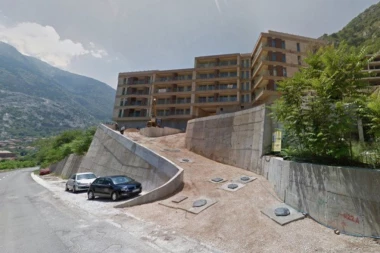 Škaljarcima smeta ćirilica