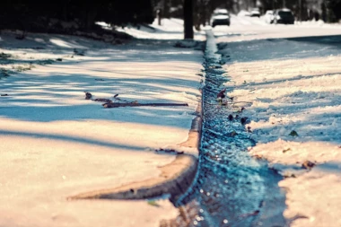 Mislili ste da je sneg noćna mora? Ono što nas večeras i tokom noći očekuje biće pravi pakao!