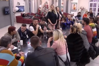(VIDEO) Maja i Dorotea pucaju po šavovima zbog Marka: Okomile se na njega zato što ih ne primećuje!