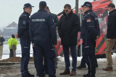 Direktor policije otkriva ko je najverovatnije kriv za sudar voza i autobusa!