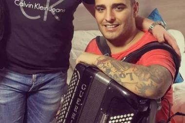 Darko Lazić izašao iz banje, i odmah se uputio na ovo mesto!