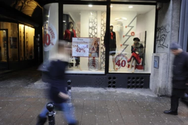 Se*s u kabini, ulošci između rafova i to nije najgore! Evo čega se sve srpski trgovci nagledaju po radnjama