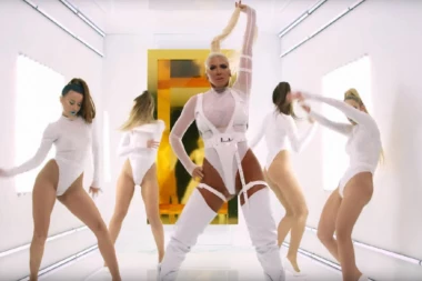 Karleuša nikad brutalnija: Mili otkrio zašto je za svoj veliki hit izabrao baš nju!