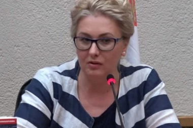 Jezive prognoze Ruskinje: Srbi, živećete u albanskom kalifatu!