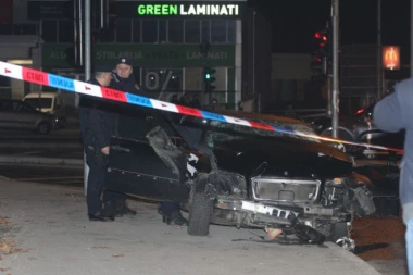 Raznet "mercedes" kod Pupinovog mosta! Vozilo eksplodiralo u vožnji, vozač na mestu ostao mrtav