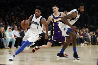 (VIDEO) NBA TOP 10: Dončićev saigrač POLETEO!