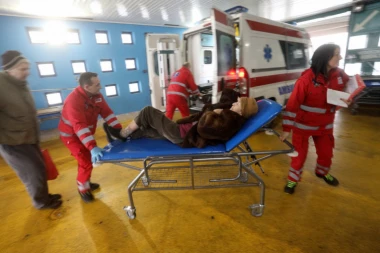 Mirna noć u Beogradu: Hitna imala 113 intervencija, 4 saobraćajke, bez povređenih