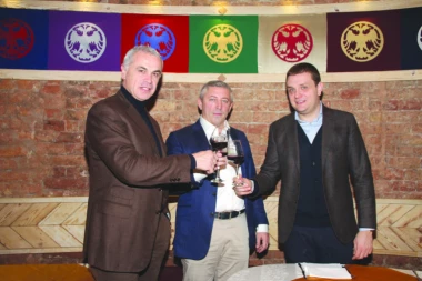 Podvig Srpskog telegrafa: Pomirili smo FSS, Zvezdu i Partizan!