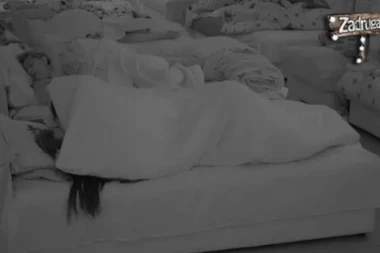 Radila jorgan planina: Koraćeva konačno imala se*s, sve se ljuljalo!