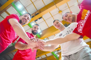 Srpski telegraf na basketu sa kapitenima Partizana i Zvezde: Da se sretnemo u finalu Evrokupa!