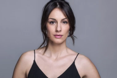 Napustila Beograd: Evo gde Sloboda slavi Božić - OVO JE PRAVI RAJ!