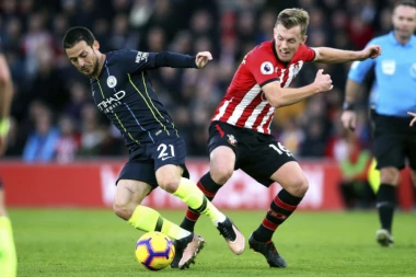 NEDELJNO POPODNE U ENGLESKOJ: Siti se vratio na pobednički kolosek!