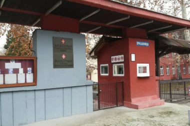 Tragedija u kasarni u Pančevu: Vojnik izvršio samoubistvo na straži!