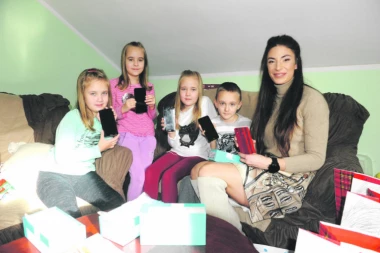 Srpski telegraf i Ivana Španović obradovali četvorke iz Surčina: Ivana, sad ti da rodiš bebu!