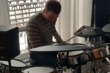 (VIDEO) Siniša Mali zapalio društvene mreže: Za bubnjevima posle 27 godina