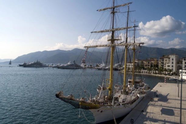 "CRNA GORA DA VRATI IMOVINU HRVATIMA": Neočekivana poruka iz Zagreba uzdrmala komšiluk