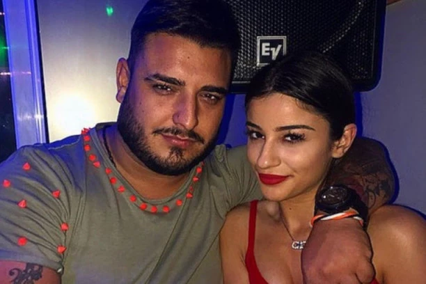 (FOTO) DARKO NAJAVIO SVADBU, A ONA SE NE VRAĆA: Otkrivamo gde je Lazićeva VERENICA Marina!