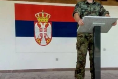 (FOTO) Napustio je svoje venčanje i krštenje deteta kada je dobio poziv za uzbunu: Nesvakidašnji gest srpskog vojnika