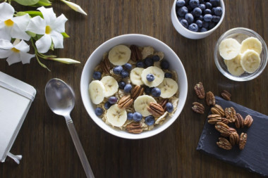 Ovsena kaša za dobro jutro: Započnite dan laganim i ukusnim doručkom!