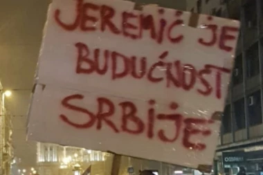 "E, vala nećeš Jeremiću!": Haos na propalom Đilasovom skupu!