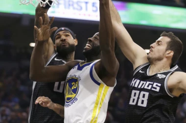 KADA ON IGRA, DRUGA JE PRIČA: Bjelica i Bogdanović nemoćni protiv Karija!