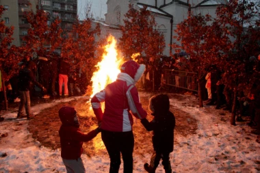 Pravoslavni vernici proslavili Badnje veče u Zagrebu