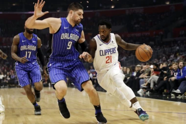 ŠTA ĆE BITI SA TEOM I BOBIJEM: Klipersi slavili, Srbima ni sekund na parketu!