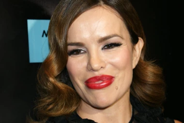 SEVERINI SMETAJU SRBI! Pevačica RATKA MLADIĆA uporedila sa HITLEROM!