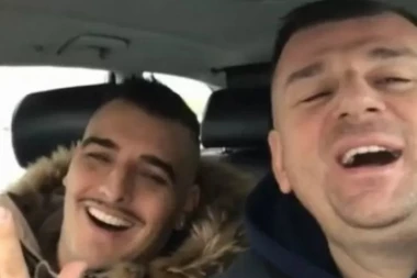 (VIDEO) Posle saobraćajke, Darko Lazić opet u automobilu: Čak je i zapevao!