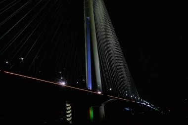 Drama u Beogradu: Muškarac (45) skočio sa mosta na Adi