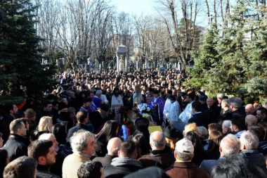 ODŽAN POMEN OLIVERU IVANOVIĆU