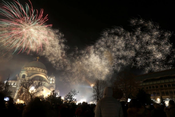 VEČERAS NE ČEKAMO NI SRPSKU, NI CRKVENU, NI PRAVOSLAVNU NOVU GODINU: Otac Darko objašnjava zašto je slavlje 13. januara uveče - idolopoklonstvo