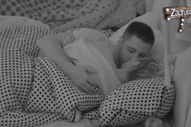 (VIDEO) Luna i Marko umalo razvalili krevet!