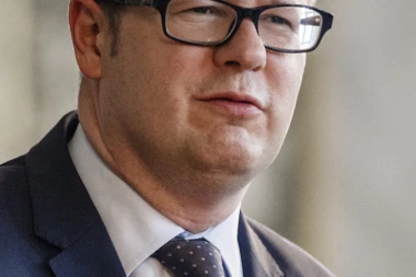 Gradonačelnik Gdanjska nije izdržao, nije pomogla ni višesatna operacija!