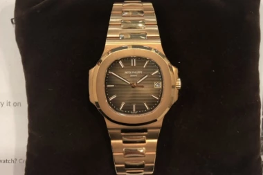 AMERIKANAC UHVAĆEN SA PLENOM VREDNIM POLA MILIONA DOLARA: Našli mu zlatne satove i dijamant!