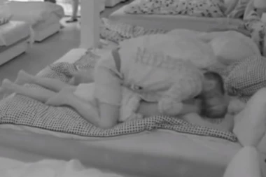 Marko krenuo u akciju: Evo šta je Luni radio u krevetu!