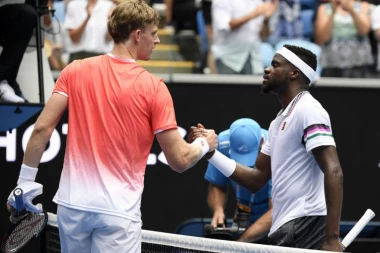 ŠOK U MELBURNU: Klinac isprašio Noletovog velikog prijatelja