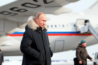 Putin otvorio nuklearni kofer