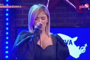 (VIDEO) Kakva blamara: Kija se žestoko obrukala usred emisije!